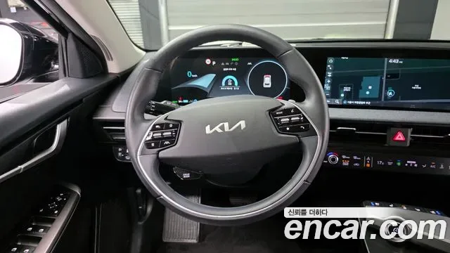 Kia EV6, миниатюра 18