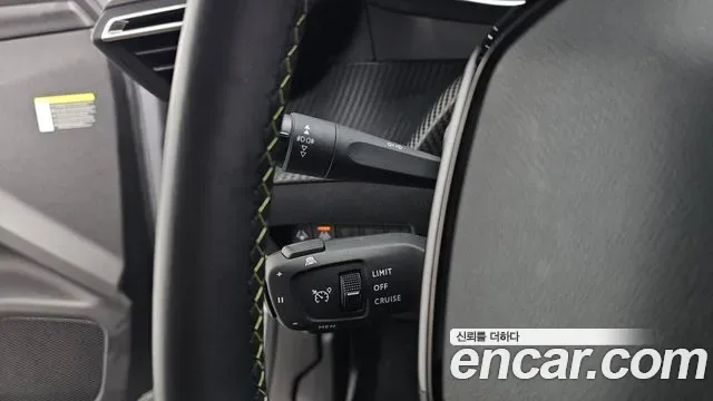 Peugeot E-2008 EV GT, миниатюра 27