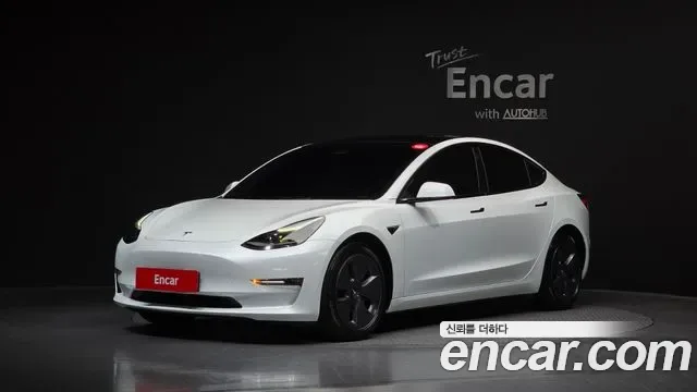 Tesla 3 AWD