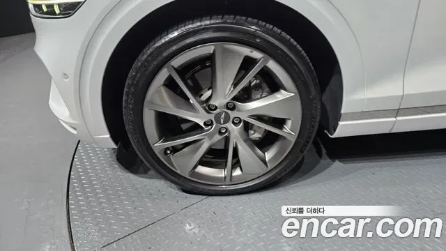 Genesis GV70 2.5T бензин 2WD ( ), миниатюра 12