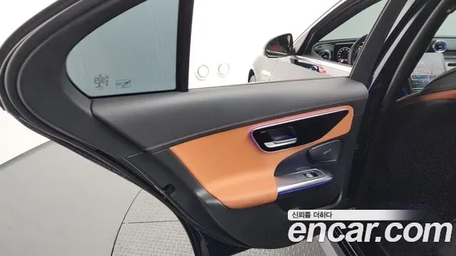 Mercedes-Benz C-Class C300 AMG Line, миниатюра 11
