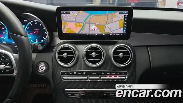 Mercedes-Benz C-Class C200 AMG Line, миниатюра 19