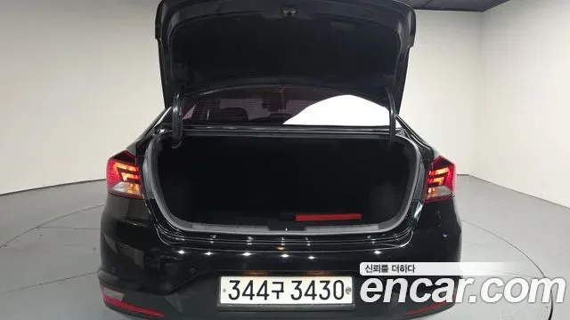 Hyundai Avante AD, миниатюра 10