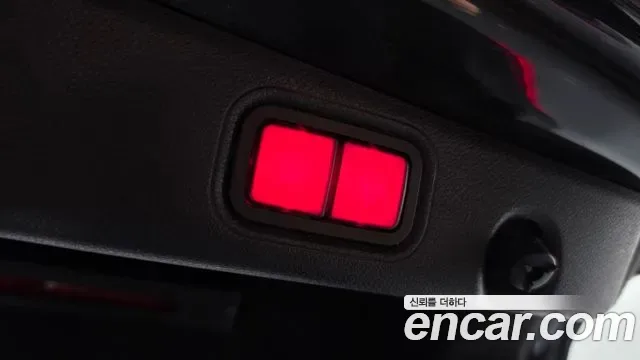 Mercedes-Benz E-Class E220d 4MATIC AMG Line, миниатюра 2