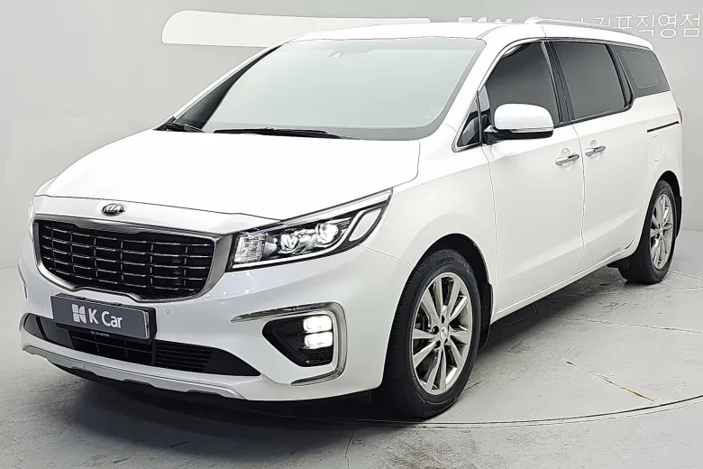 Kia Carnival 9 мест