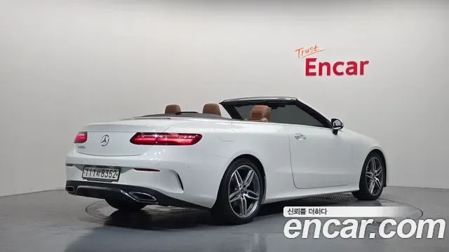 Mercedes-Benz E-Class E220d, миниатюра 16