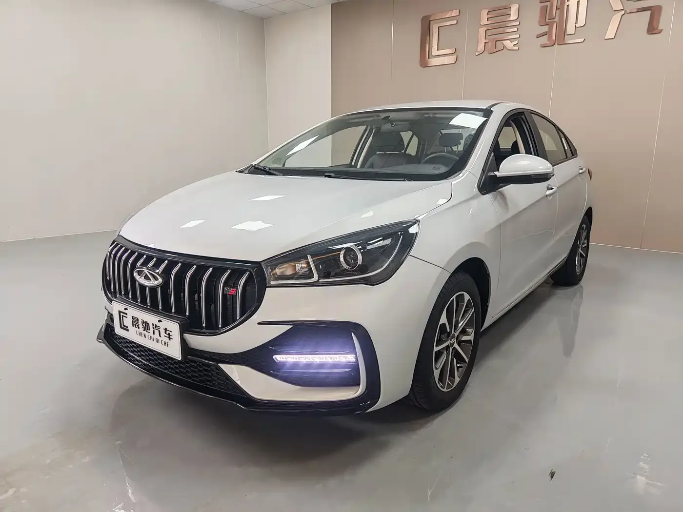 Chery Arrizo 5