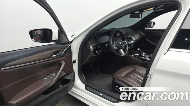 BMW 5 (G30) 520i M, миниатюра 26