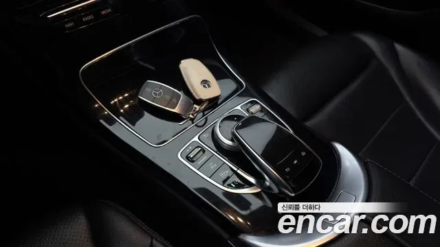 Mercedes-Benz C-Class C200, миниатюра 10