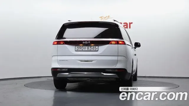 Kia Carnival дизель 7 мест, миниатюра 8