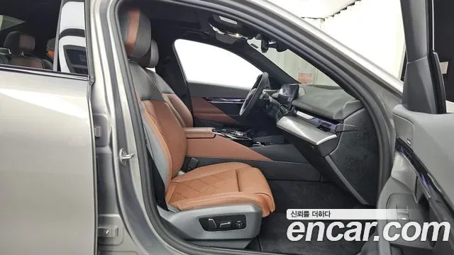 BMW 5 (G60) 530i xDrive M, миниатюра 5