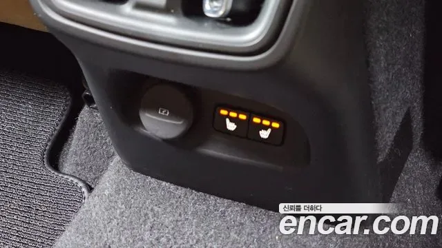 Volvo XC40 T4, миниатюра 17