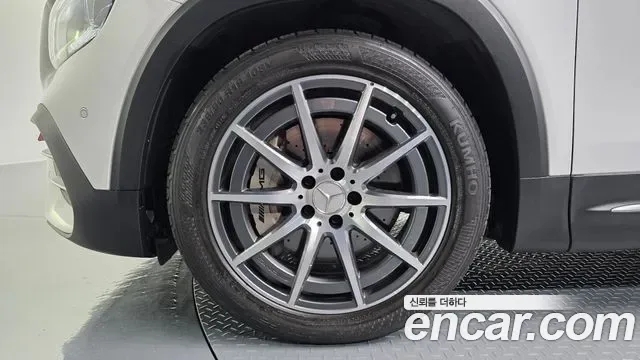 Mercedes-Benz GLB AMG GLB35 4MATIC, миниатюра 8