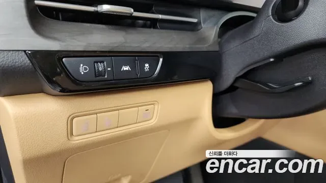 Kia Carnival дизель 9 мест Prestige, миниатюра 7