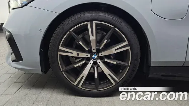 BMW 5 (G60) 530e M, миниатюра 17