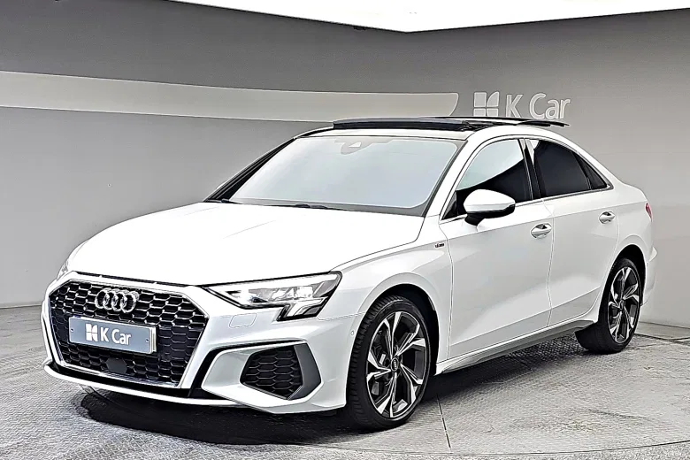Audi A3 бензин 2WD 40 TFSI Premium
