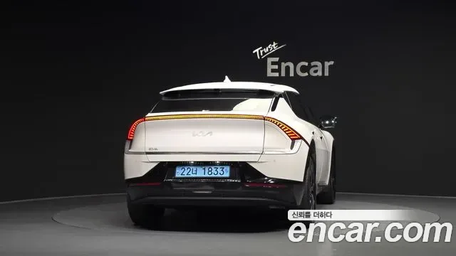 Kia EV6, миниатюра 4