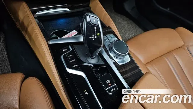 BMW 5 (G30) 520i M, миниатюра 8