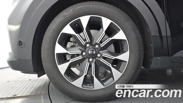Kia Carnival бензин 7 мест Signature, миниатюра 6