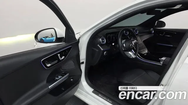 Mercedes-Benz C-Class C200 4MATIC, миниатюра 11