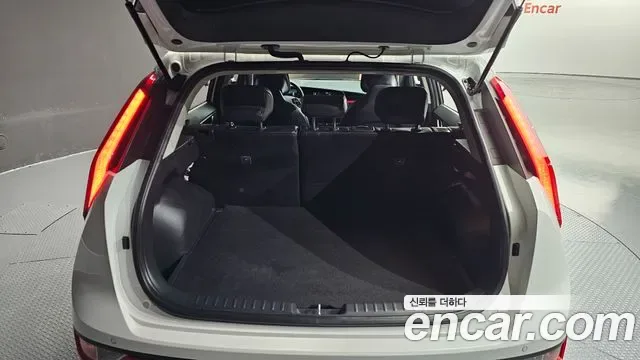 Kia Niro EV, миниатюра 16