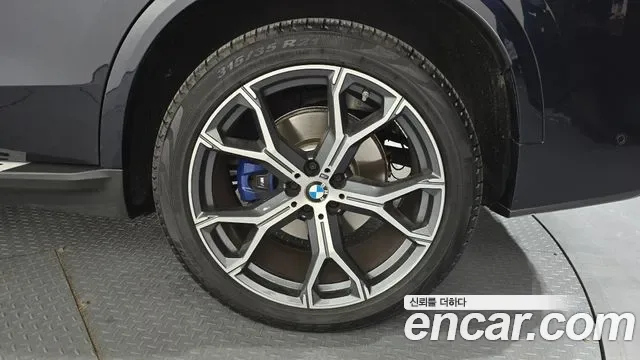 BMW X5 xDrive 40i M, миниатюра 3