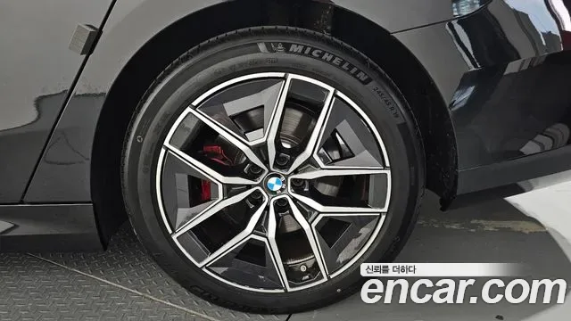 BMW 5 (G60) 520i, миниатюра 11