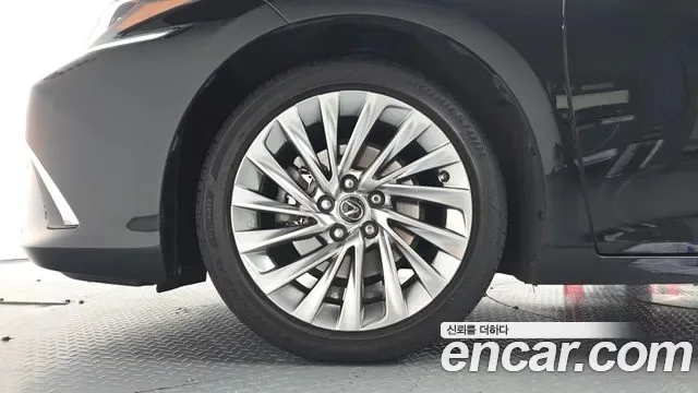 Lexus ES, миниатюра 8