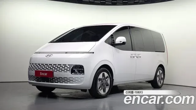 Hyundai Staria HEV 1.6 9 мест Modern
