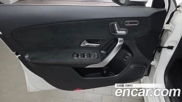 Mercedes-Benz A-Class A220, миниатюра 9