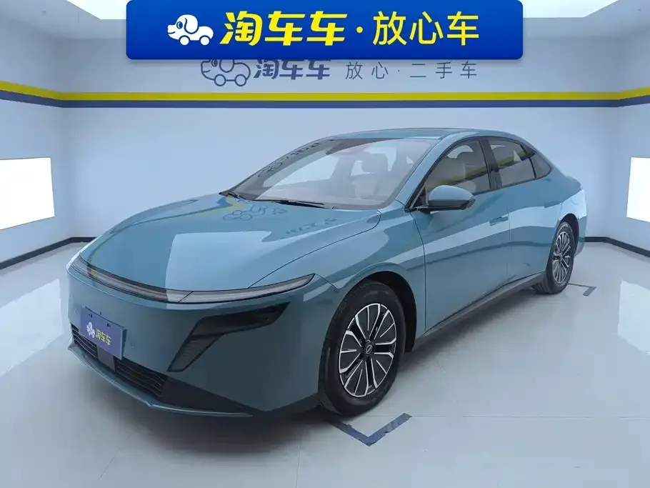 Nissan N6