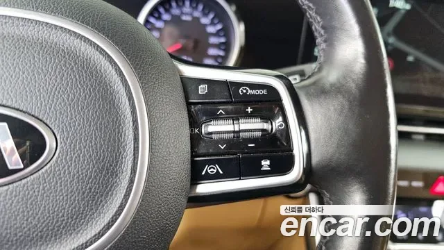 Kia Carnival дизель 9 мест Prestige, миниатюра 3