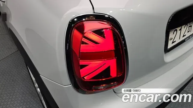 MINI Cooper 5 III, миниатюра 9