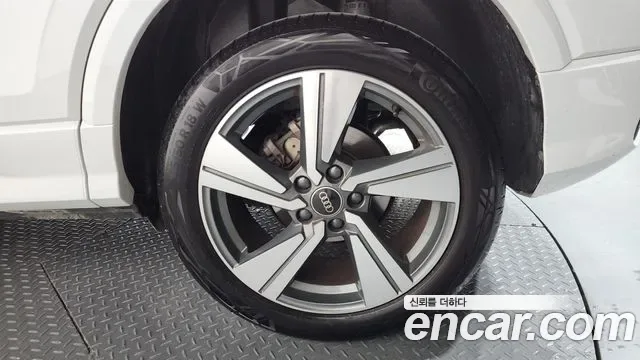 Audi Q2 35 TDI Premium, миниатюра 6