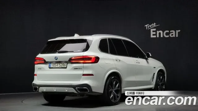 BMW X5 xDrive 45e M, миниатюра 3