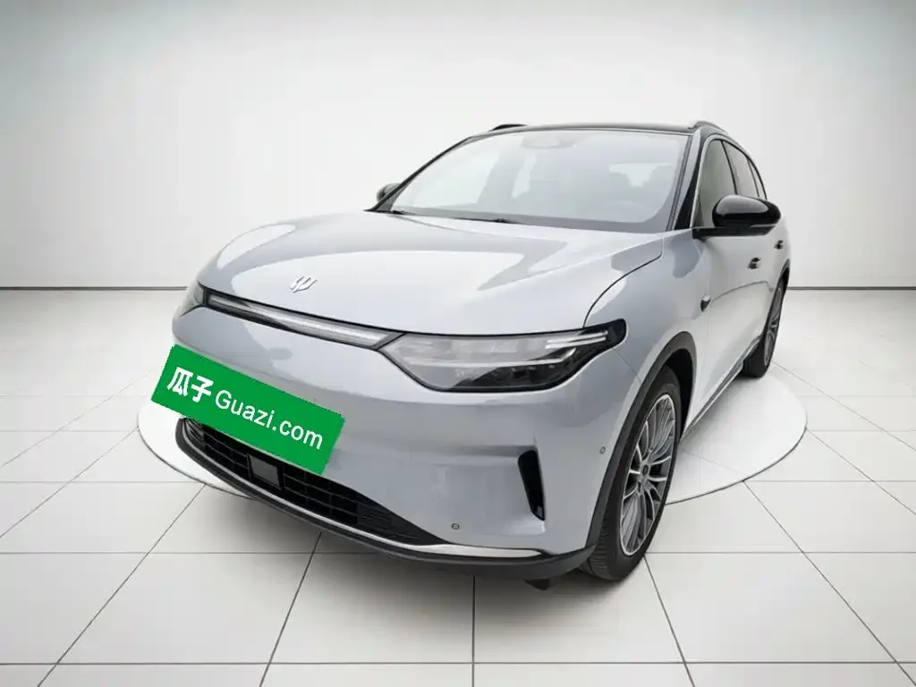 Leapmotor C11