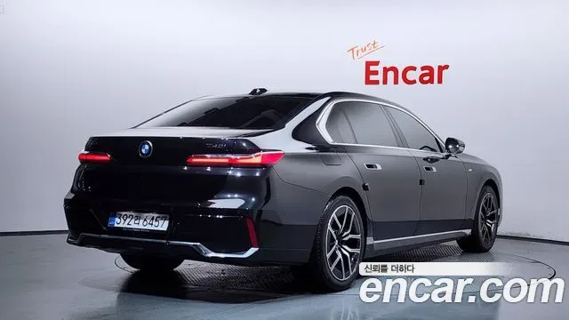 BMW 7 (G70) 740i xDrive M, миниатюра 17