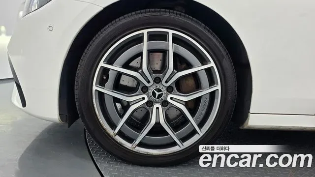 Mercedes-Benz E-Class E220d 4MATIC AMG Line, миниатюра 3