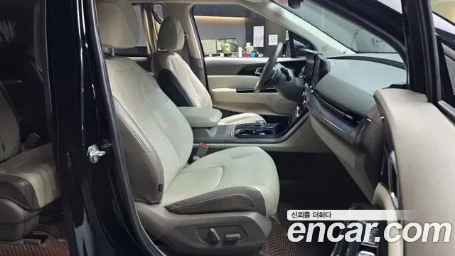 Kia Carnival дизель 9 мест Signature, миниатюра 8
