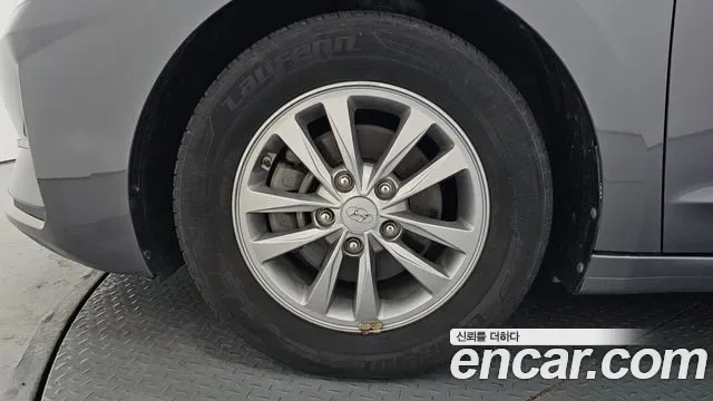 Hyundai Avante AD, миниатюра 4