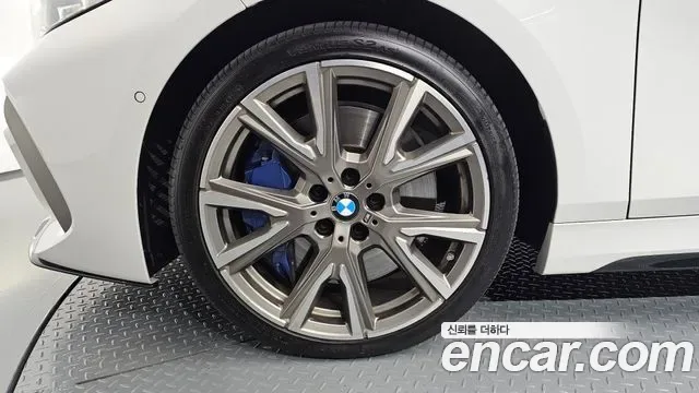BMW 1 (F40) M135i xDrive, миниатюра 13