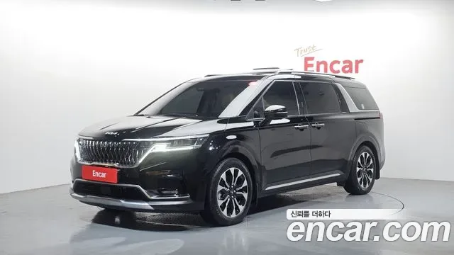 Kia Carnival дизель 9 мест Signature