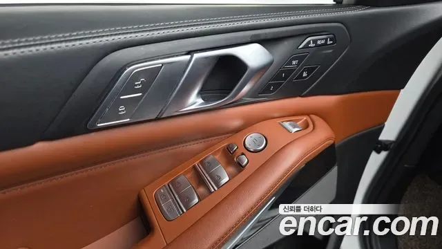 BMW X7 xDrive 40i M 6 мест, миниатюра 4