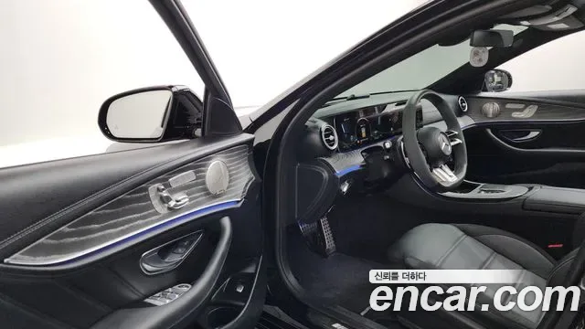 Mercedes-Benz E-Class E53 AMG 4MATIC+, миниатюра 9