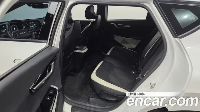 Kia EV6 4WD GT Line, миниатюра 6