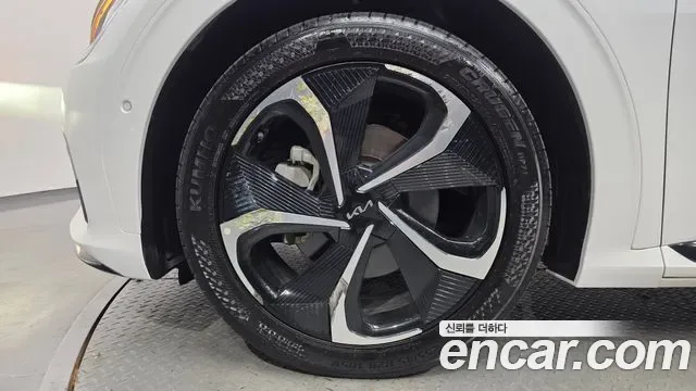 Kia EV6 4WD GT Line, миниатюра 25