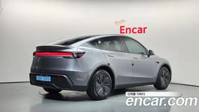 Tesla Y RWD, миниатюра 25