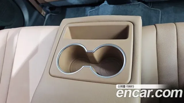 Hyundai Grandeur Premium, миниатюра 3