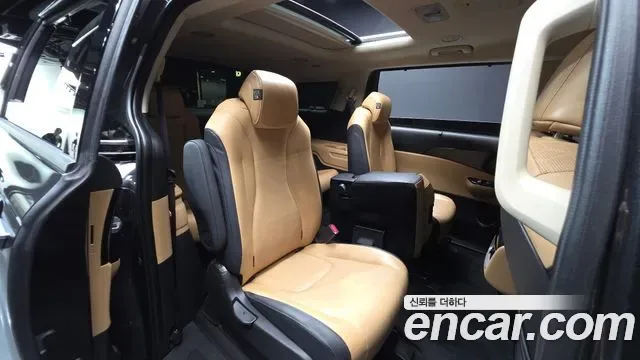 Kia Carnival дизель 11 мест, миниатюра 20