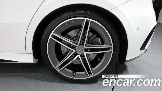 Mercedes-Benz A-Class AMG A45 4MATIC+, миниатюра 20
